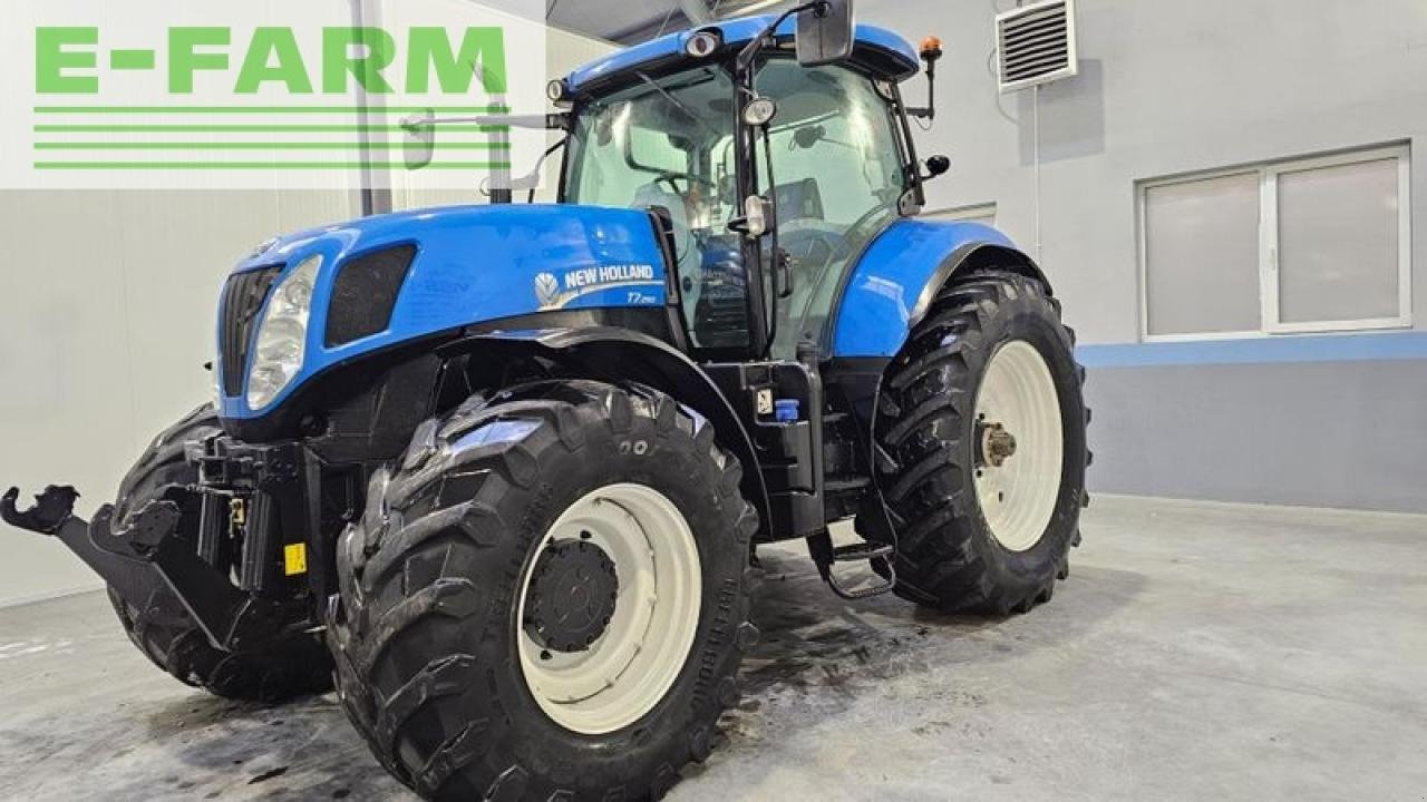 Traktor типа New Holland t7.260, Gebrauchtmaschine в MORDY (Фотография 2)