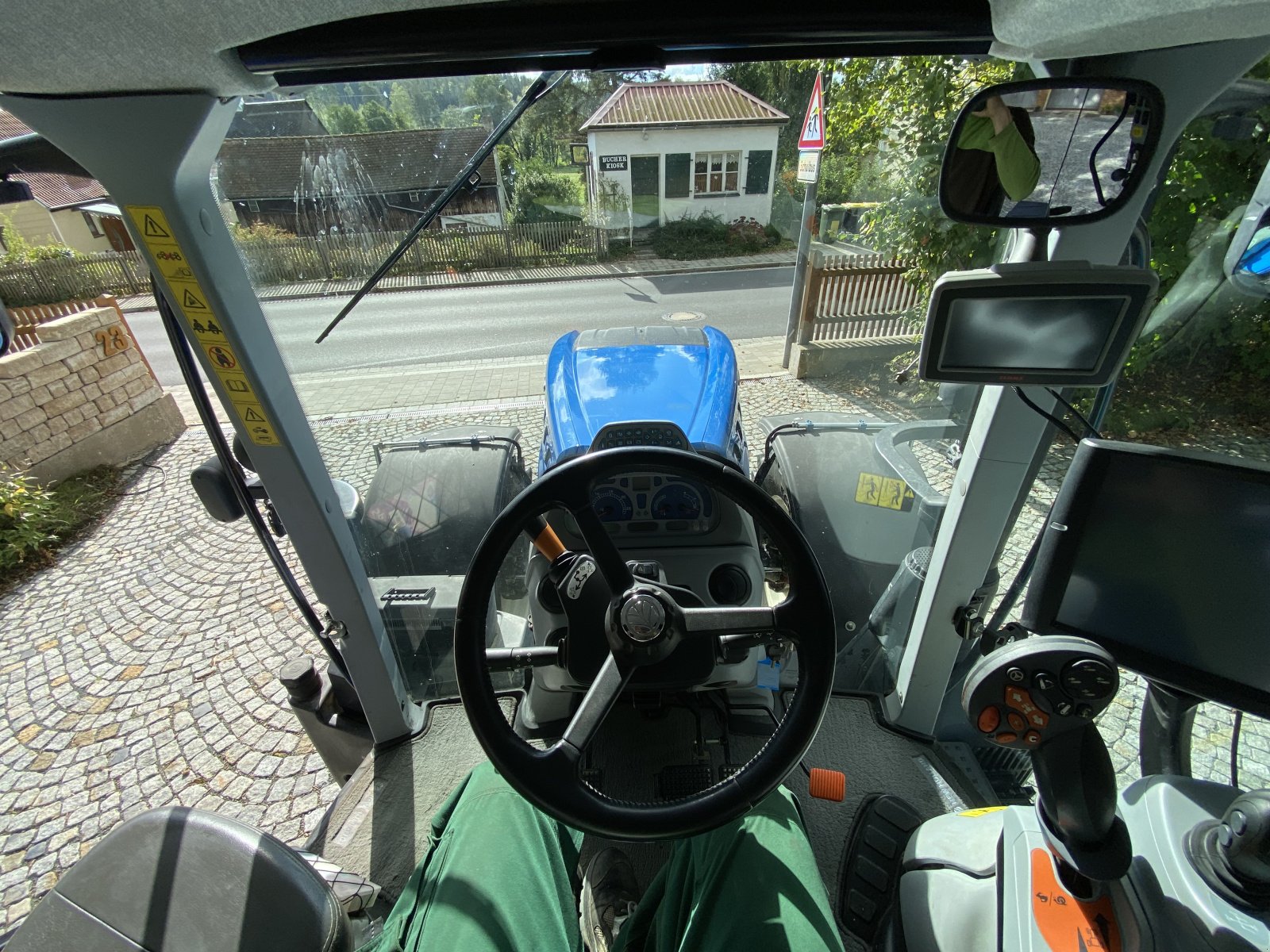 Traktor van het type New Holland T7.260, Gebrauchtmaschine in marktredwitz (Foto 17)