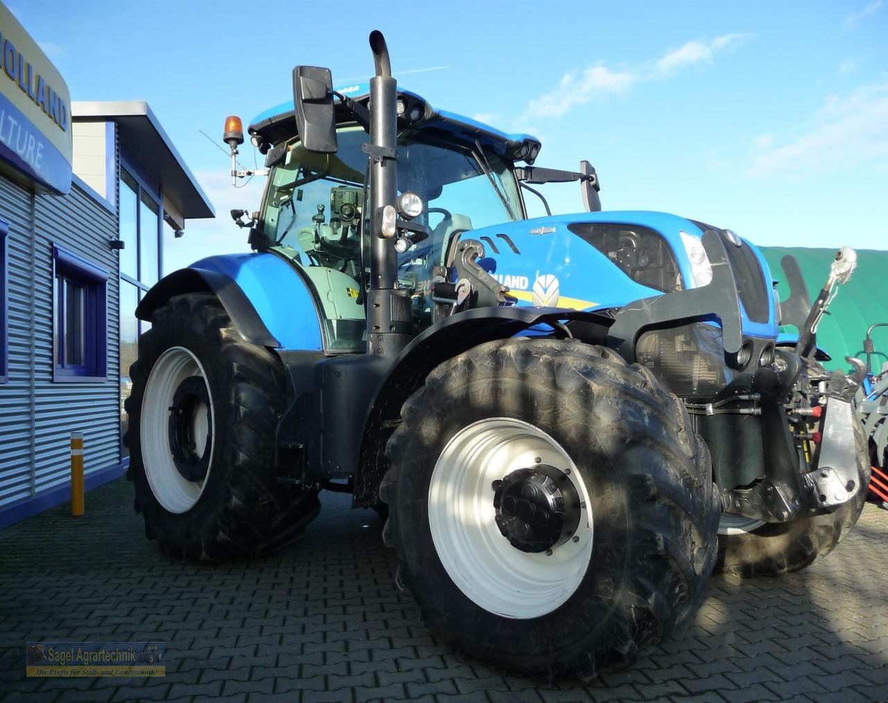 Traktor des Typs New Holland T7.270 AC F-Lader, Gebrauchtmaschine in Rhaunen (Bild 1)