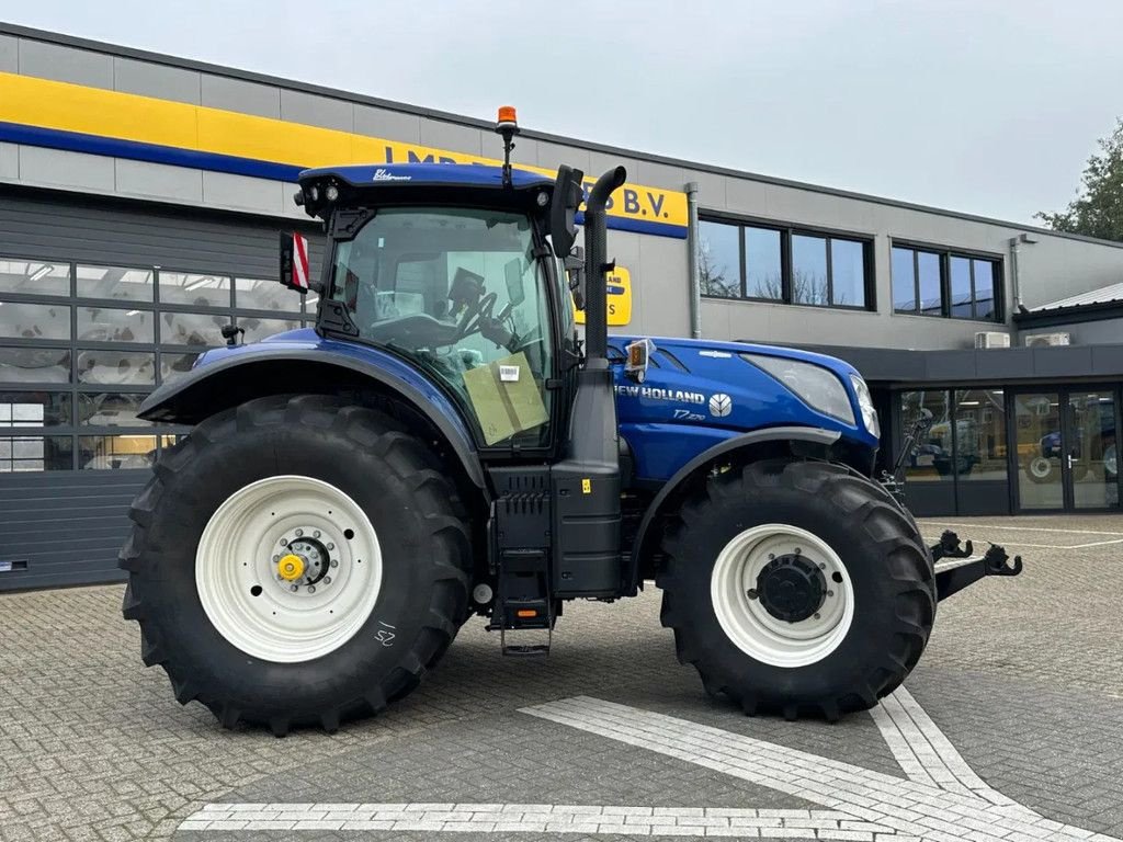 Traktor van het type New Holland T7.270 AC Next Gen, Gebrauchtmaschine in BENNEKOM (Foto 7)