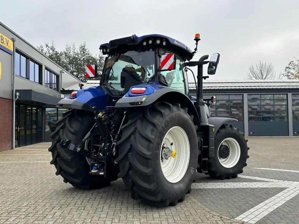 Traktor of the type New Holland T7.270 AC Next Gen, Gebrauchtmaschine in BENNEKOM (Picture 8)