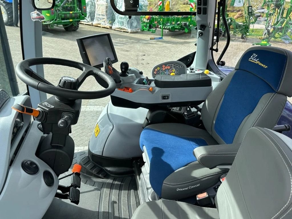 Traktor tipa New Holland T7.270 AC Stage 5 Autocommand, Gebrauchtmaschine u BENNEKOM (Slika 8)