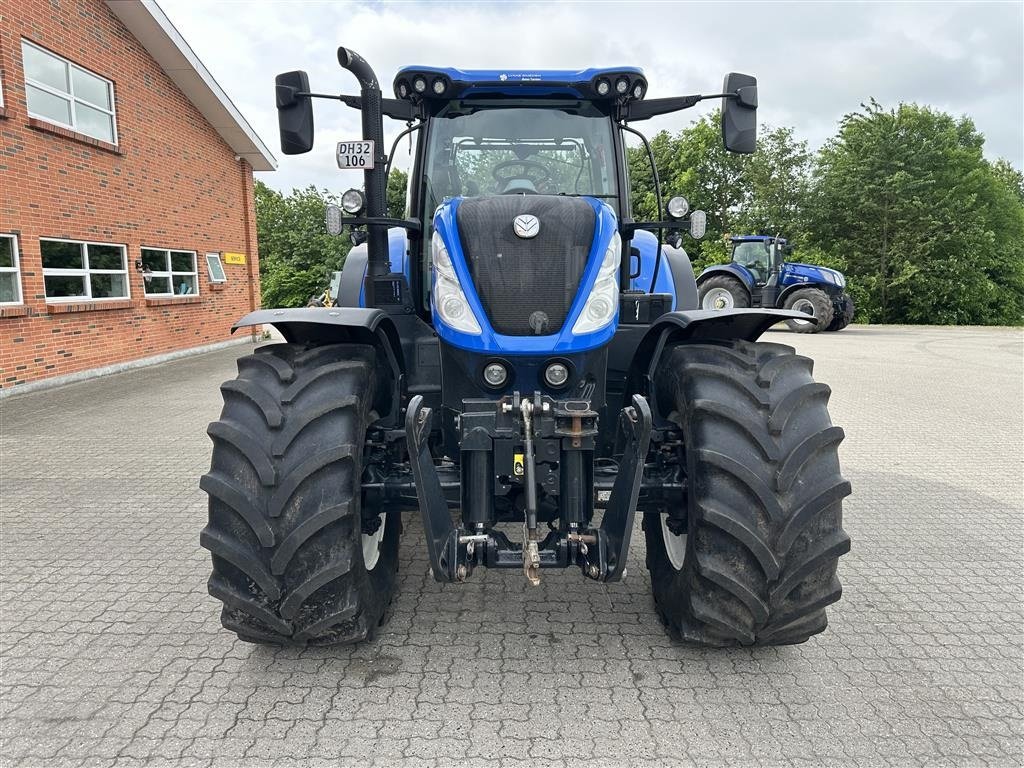 Traktor of the type New Holland T7.270 AC, Gebrauchtmaschine in Gjerlev J. (Picture 3)