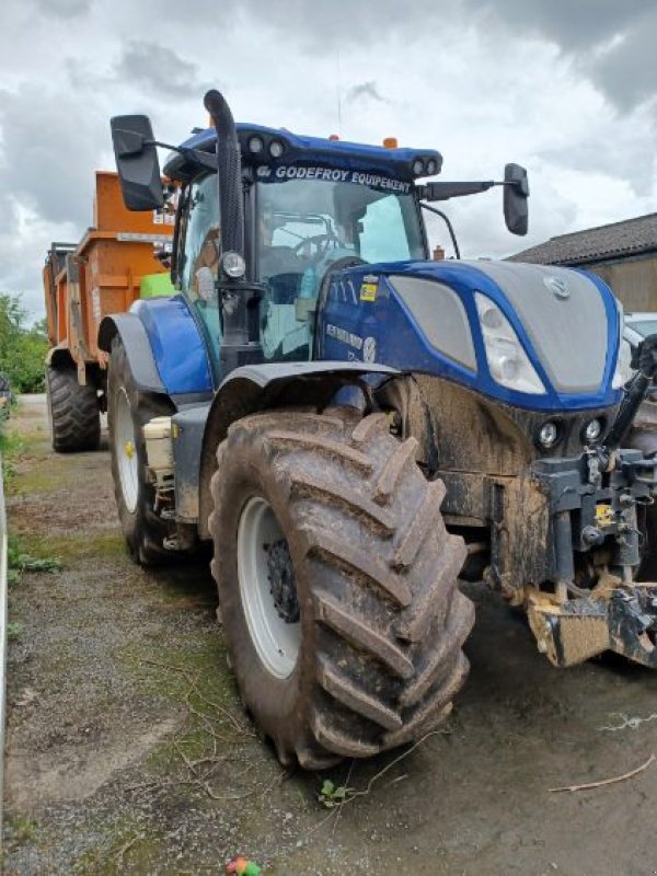 Traktor van het type New Holland T7.270 AC, Gebrauchtmaschine in Wargnies Le Grand (Foto 2)