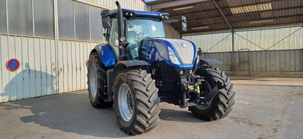 Traktor Türe ait New Holland T7.270 AC, Gebrauchtmaschine içinde VERT TOULON (resim 4)