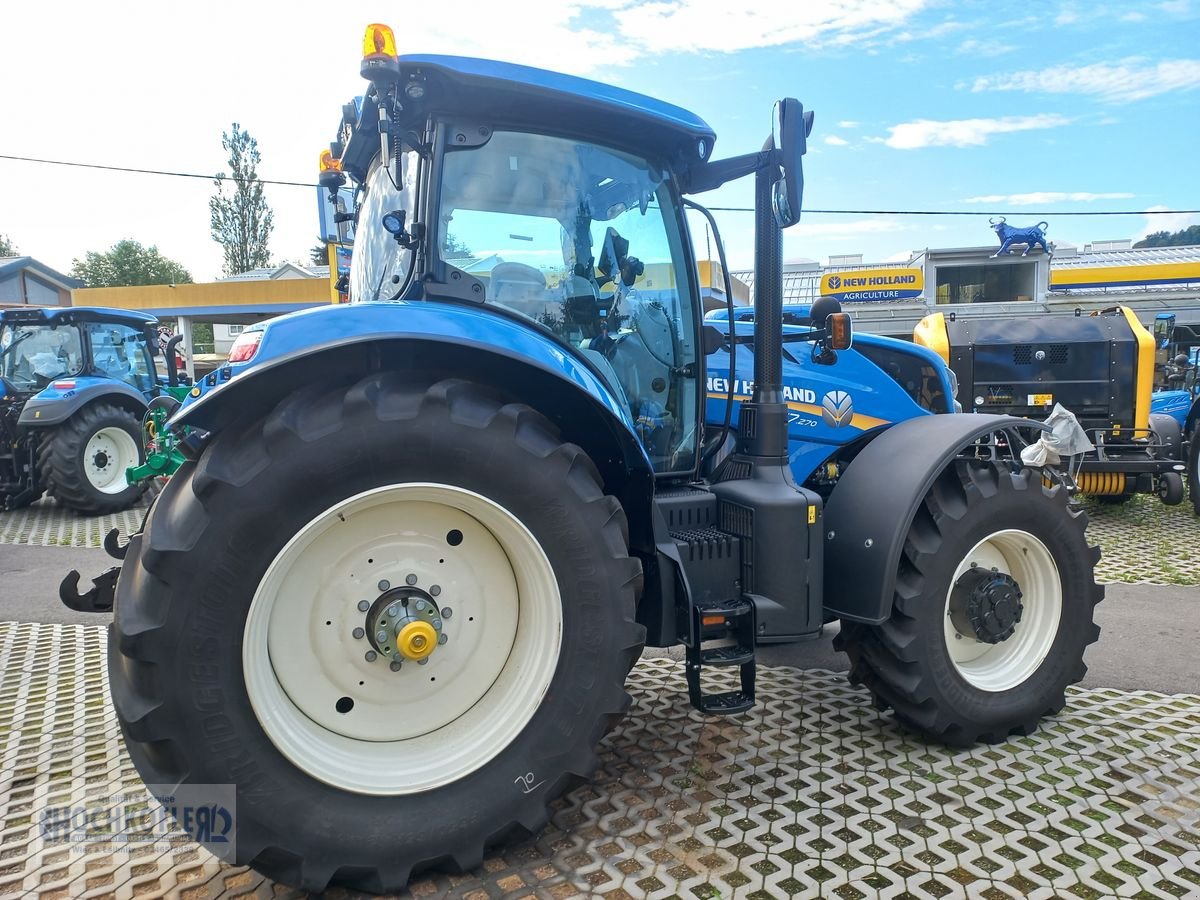 Traktor van het type New Holland T7.270 Auto Command SideWinder II (Stage V), Neumaschine in Wies (Foto 4)