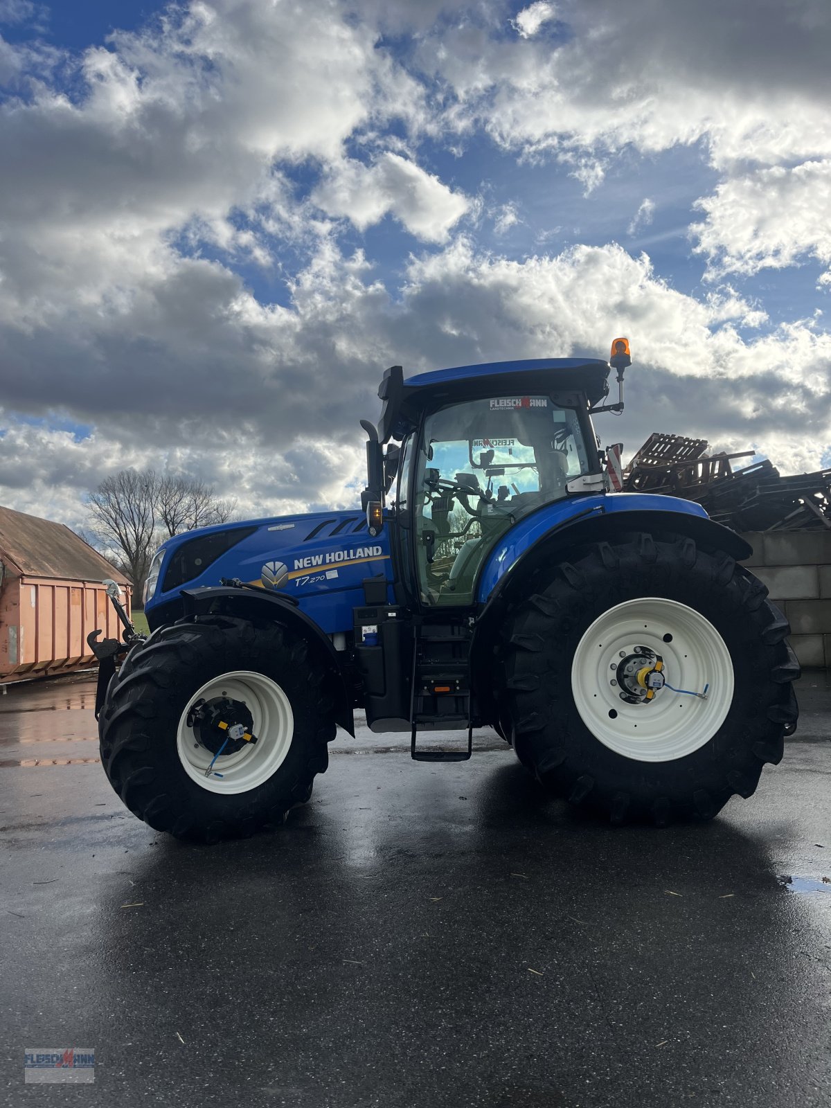 Traktor des Typs New Holland T7.270 Auto Command, Gebrauchtmaschine in Landau/Isar  (Bild 1)