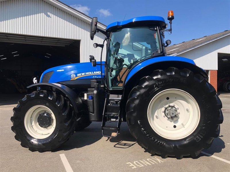 Traktor of the type New Holland T7.270 AutoCommand, Gebrauchtmaschine in Aalborg SV (Picture 1)