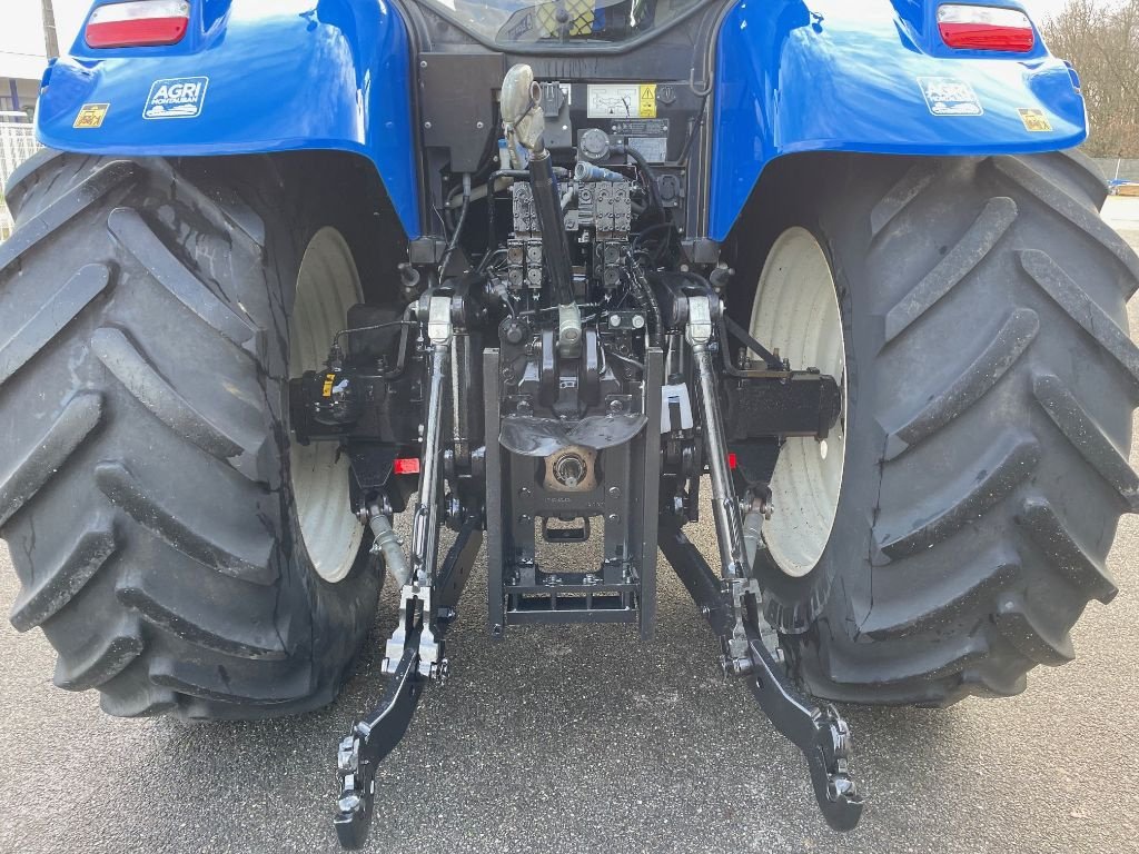 Traktor typu New Holland T7.270 AUTOCOMMAND, Gebrauchtmaschine w Montauban (Zdjęcie 8)