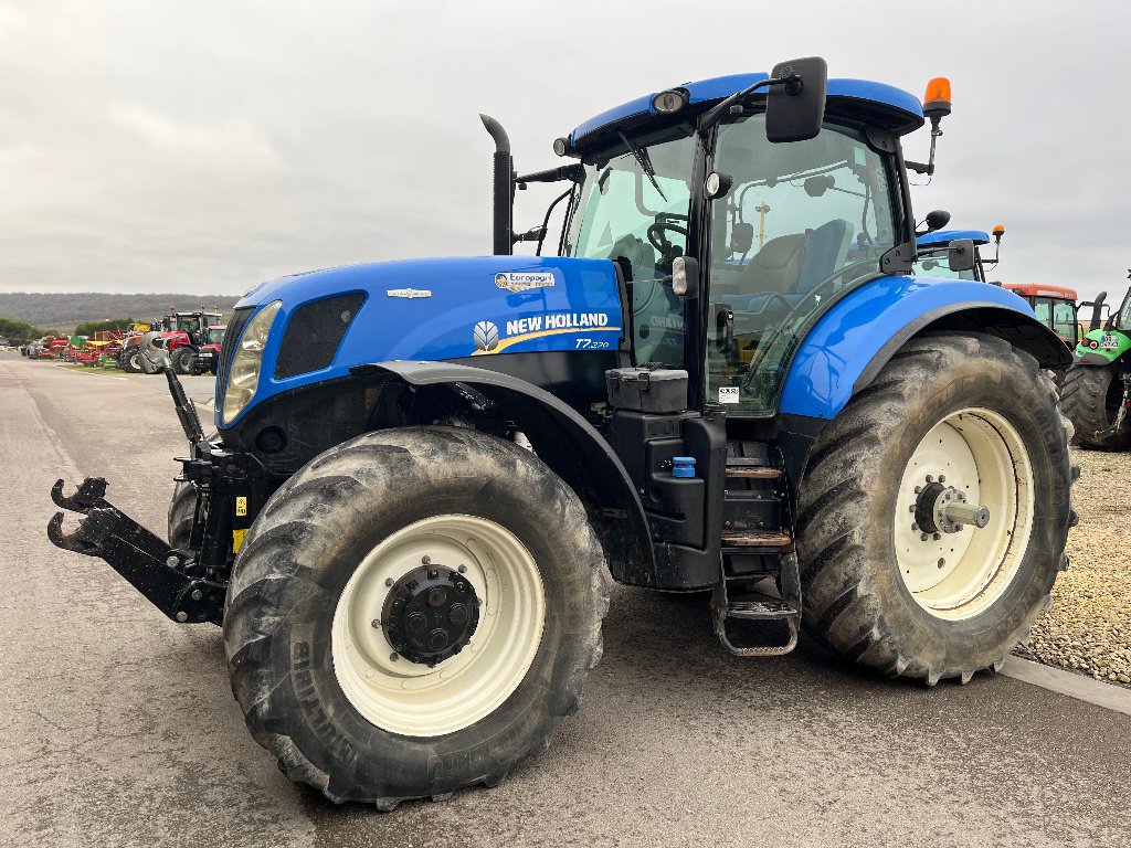 Traktor a típus New Holland T7.270 Autocommand, Gebrauchtmaschine ekkor: VERT TOULON (Kép 1)