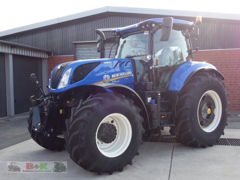 Traktor of the type New Holland T7.270 AutoCommand, Gebrauchtmaschine in Kettenkamp