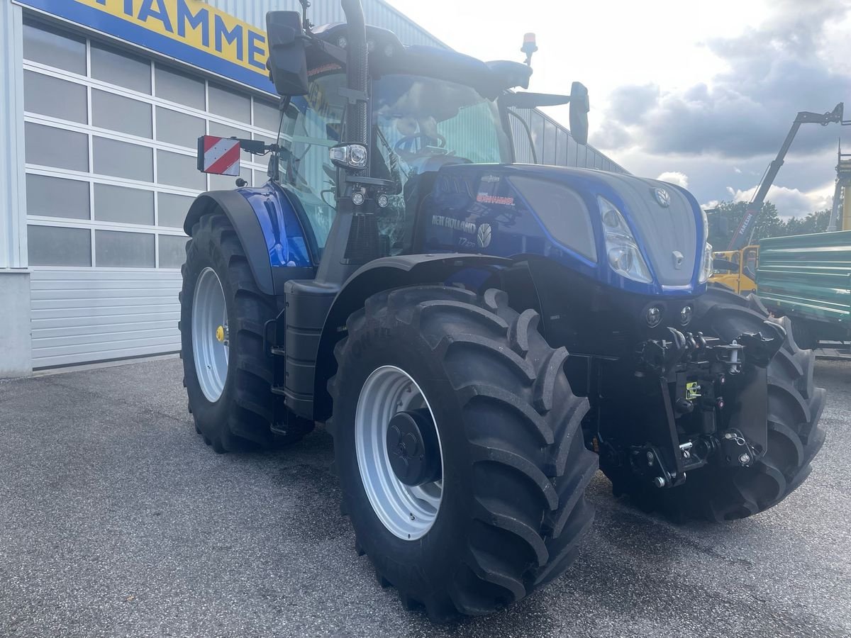 Traktor typu New Holland T7.270 PLM Auto Command, Gebrauchtmaschine w Burgkirchen (Zdjęcie 3)