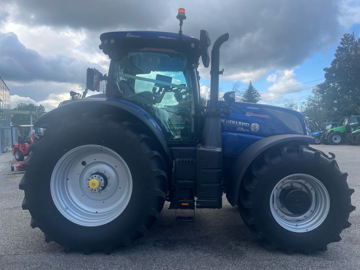 Traktor van het type New Holland T7.270 PLM Auto Command, Gebrauchtmaschine in Burgkirchen (Foto 8)