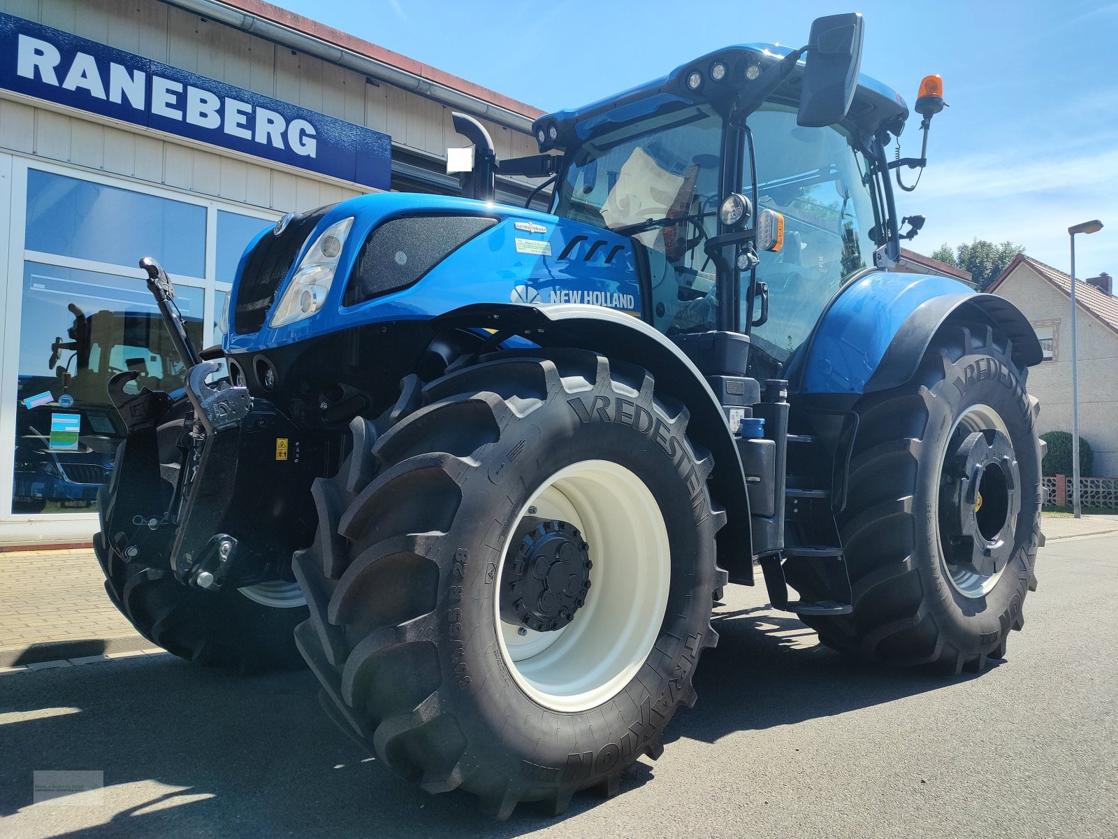 Traktor от тип New Holland T7.270, Gebrauchtmaschine в Genthin (Снимка 1)