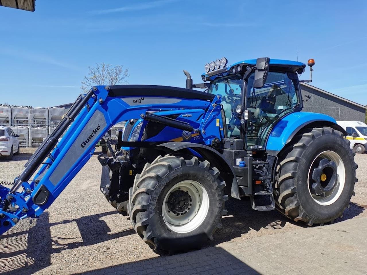 Traktor van het type New Holland T7.270AC STAGE V, Gebrauchtmaschine in Give (Foto 7)