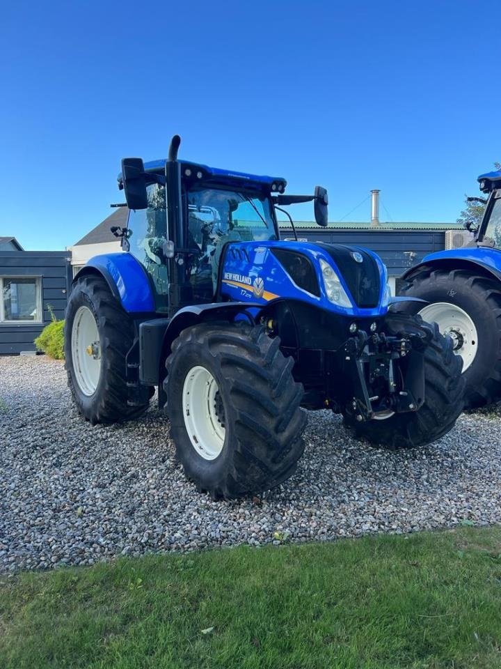 Traktor of the type New Holland T7.270AC, Gebrauchtmaschine in Middelfart (Picture 2)