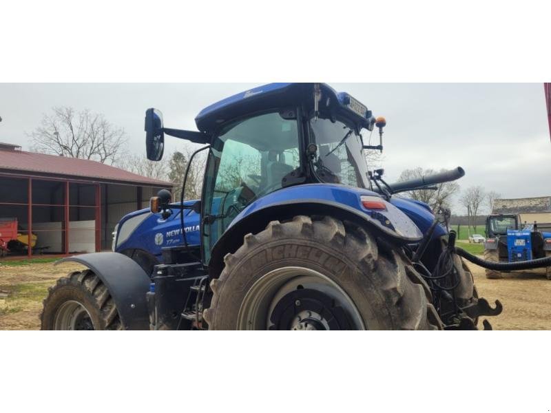 Traktor типа New Holland T7.270AC, Gebrauchtmaschine в BRAY en Val (Фотография 4)