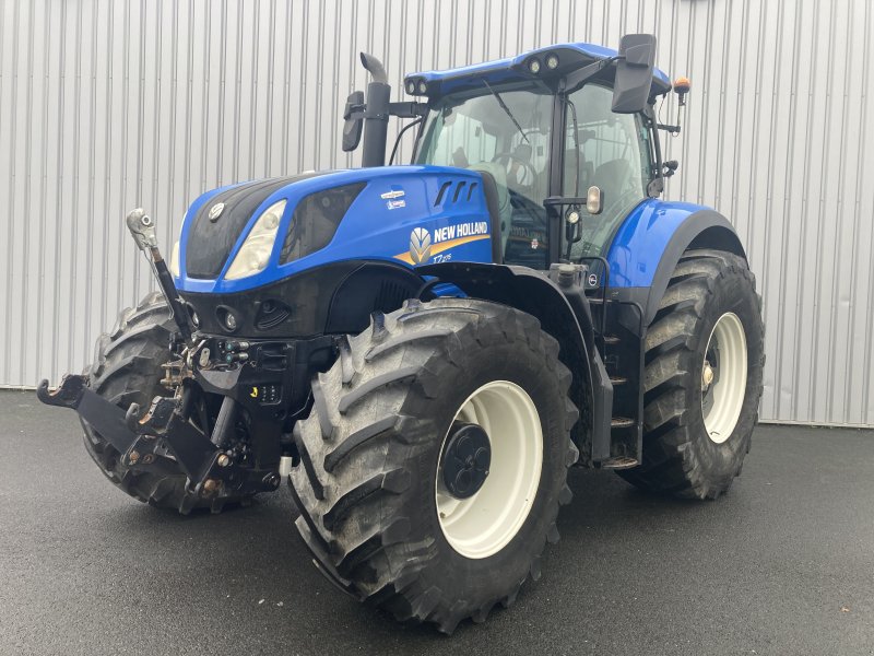 Traktor of the type New Holland T7.275 AC T4B, Gebrauchtmaschine in TREMEUR (Picture 1)