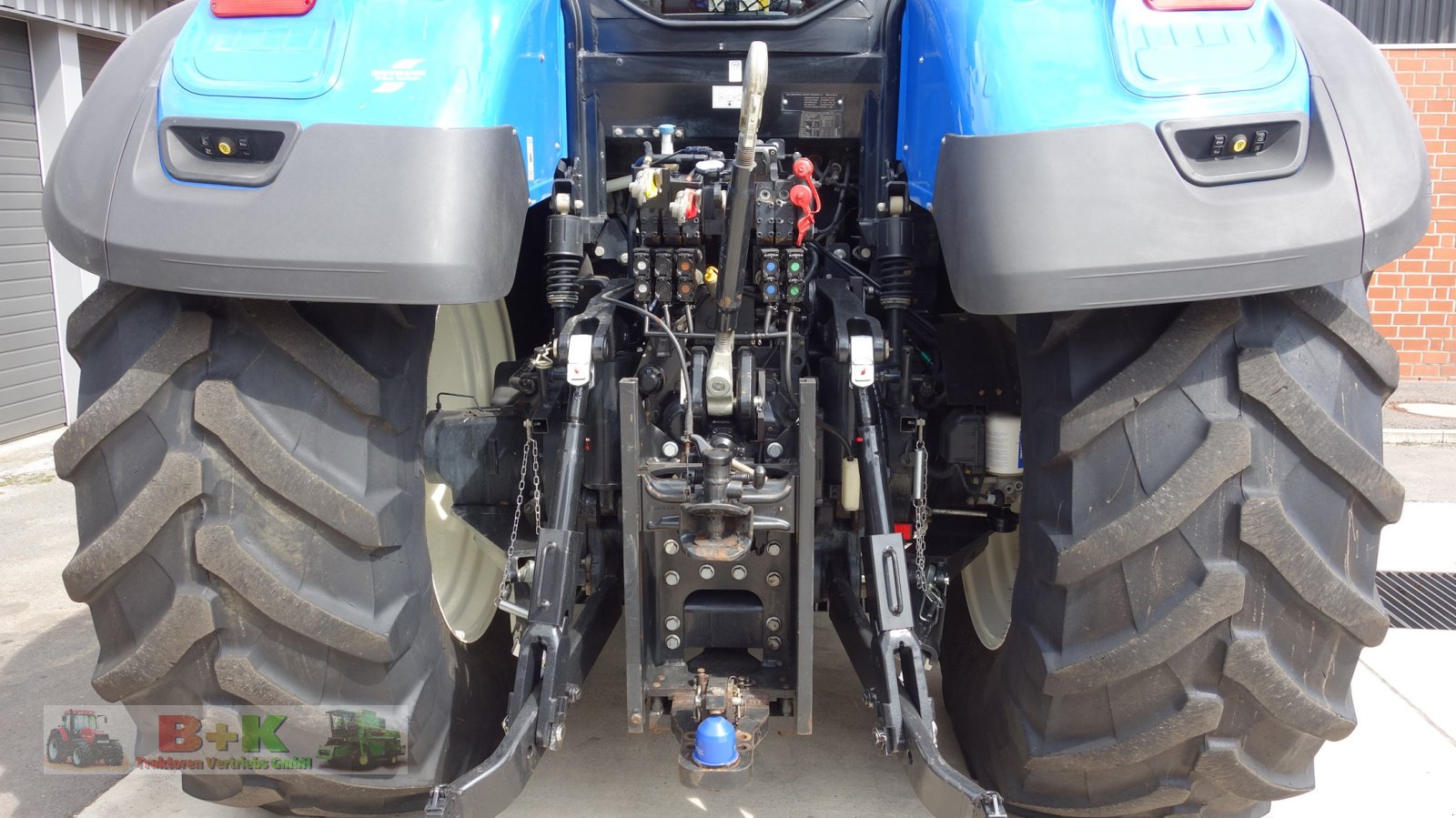 Traktor of the type New Holland T7.290 AC HD, Gebrauchtmaschine in Kettenkamp (Picture 8)