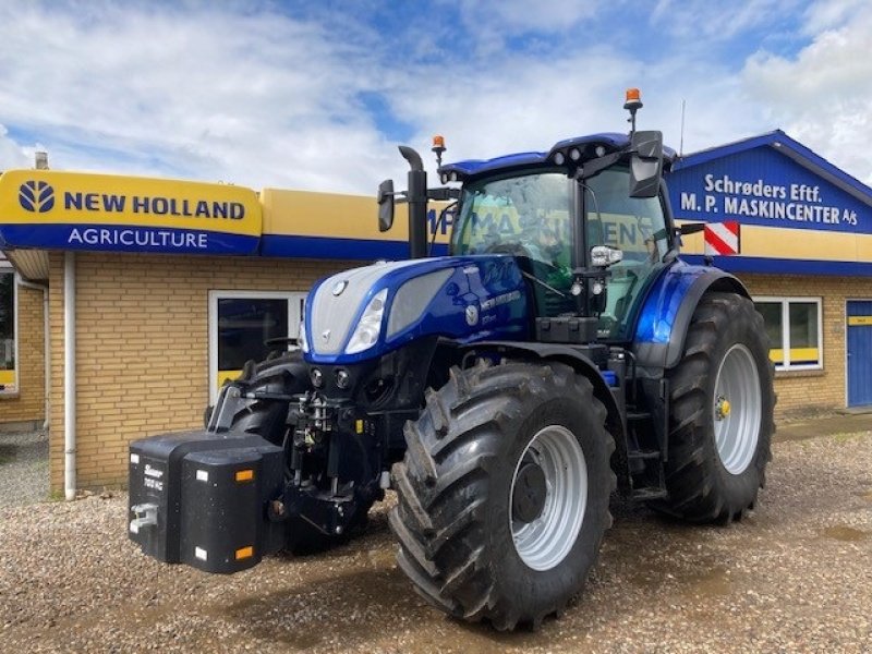 Traktor of the type New Holland T7.300 AC Blue Power, Gebrauchtmaschine in Skærbæk