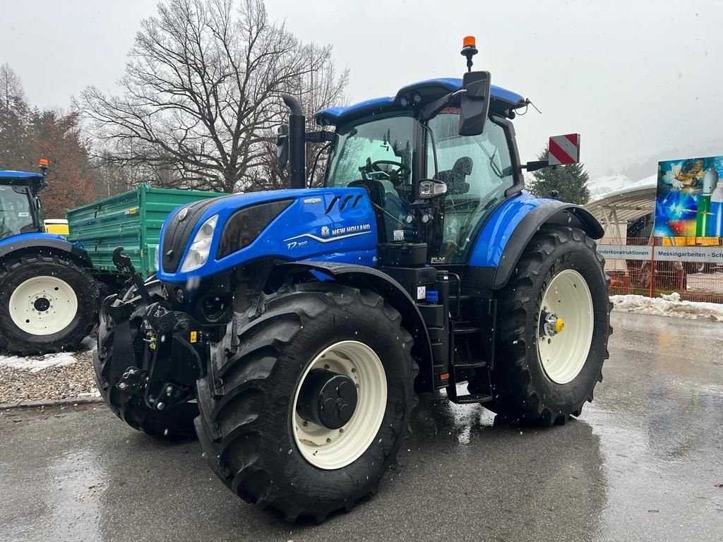 Traktor του τύπου New Holland T7.300 AC NEW GEN, Neumaschine σε Burgkirchen (Φωτογραφία 1)