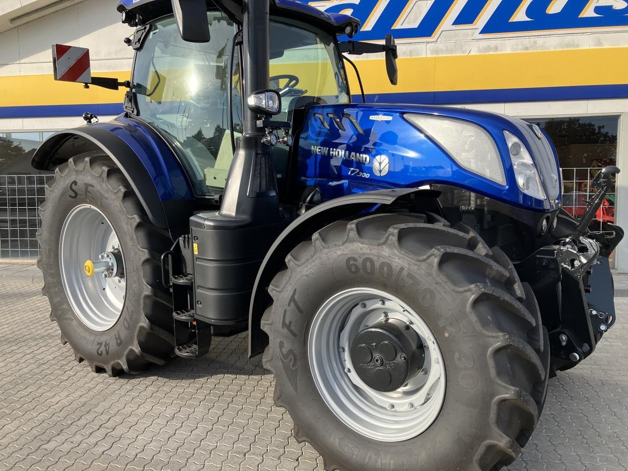 Traktor tipa New Holland T7.300 AC New Gen, Gebrauchtmaschine u Brønderslev (Slika 2)