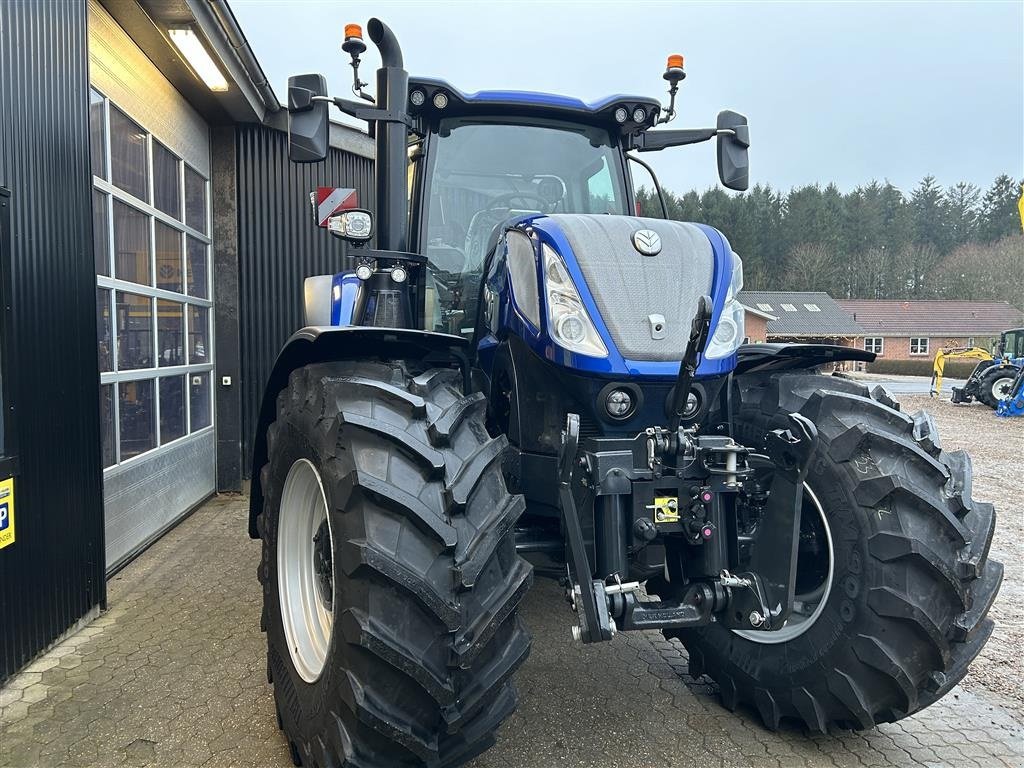 Traktor of the type New Holland T7.300 AC, Gebrauchtmaschine in Give (Picture 6)