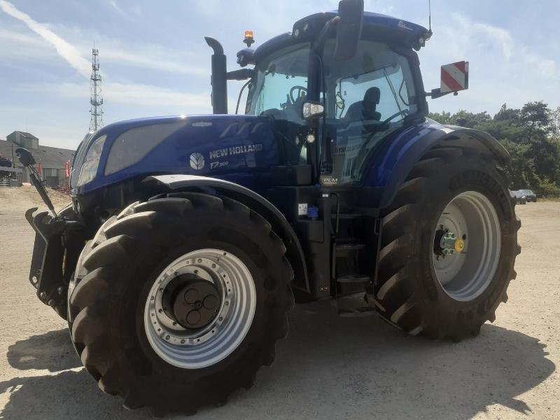 Traktor typu New Holland T7.300AC, Gebrauchtmaschine w BRAY en Val (Zdjęcie 2)