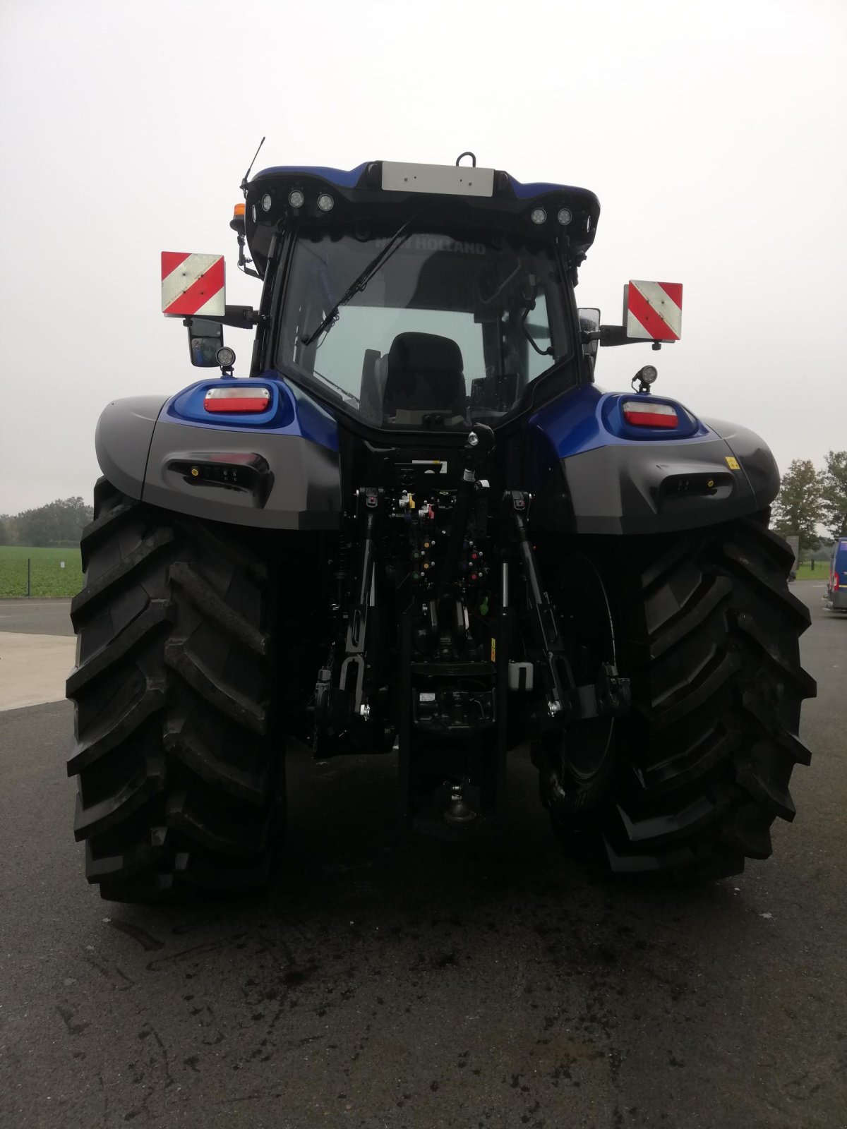 Traktor от тип New Holland T7.315 AC S5, Gebrauchtmaschine в CONDE SUR VIRE (Снимка 3)