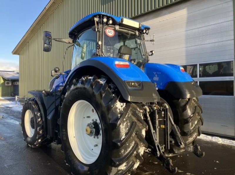 Traktor от тип New Holland T7.315 AC, Gebrauchtmaschine в Middelfart (Снимка 5)