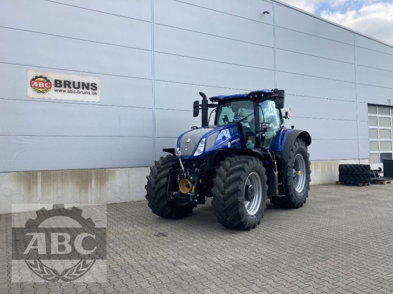 Traktor of the type New Holland T7.315 HD AUTOCOMMAND NEW GEN, Neumaschine in Bösel (Picture 1)