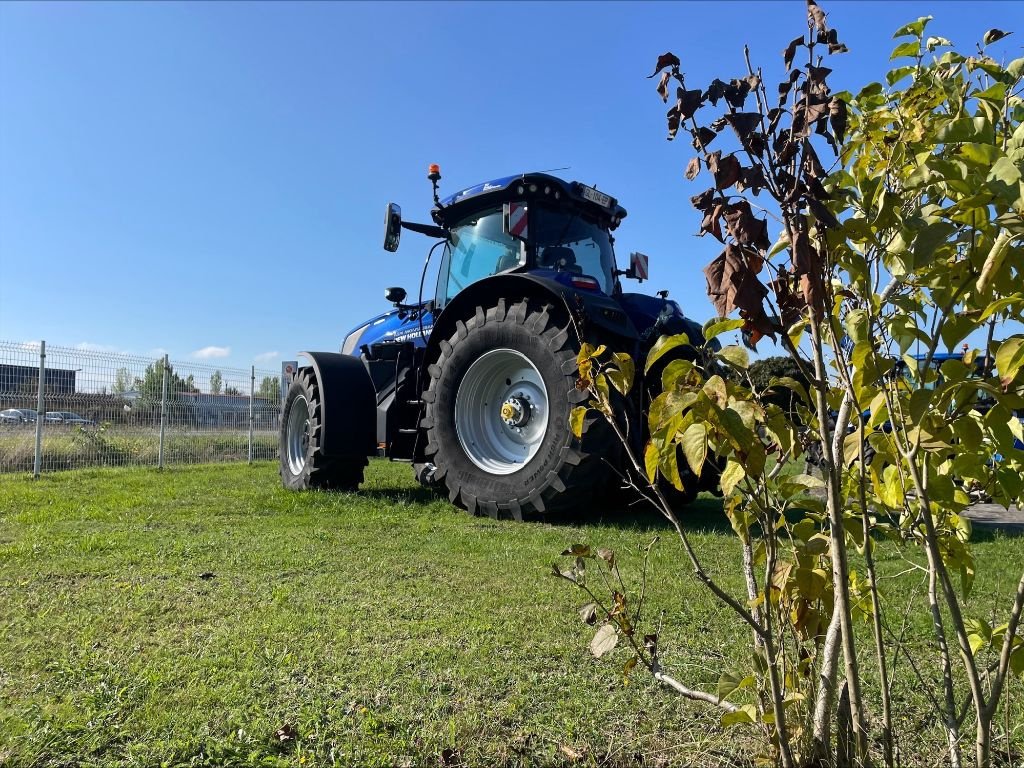 Traktor van het type New Holland T7.315 HD PLMI, Gebrauchtmaschine in Montauban (Foto 4)