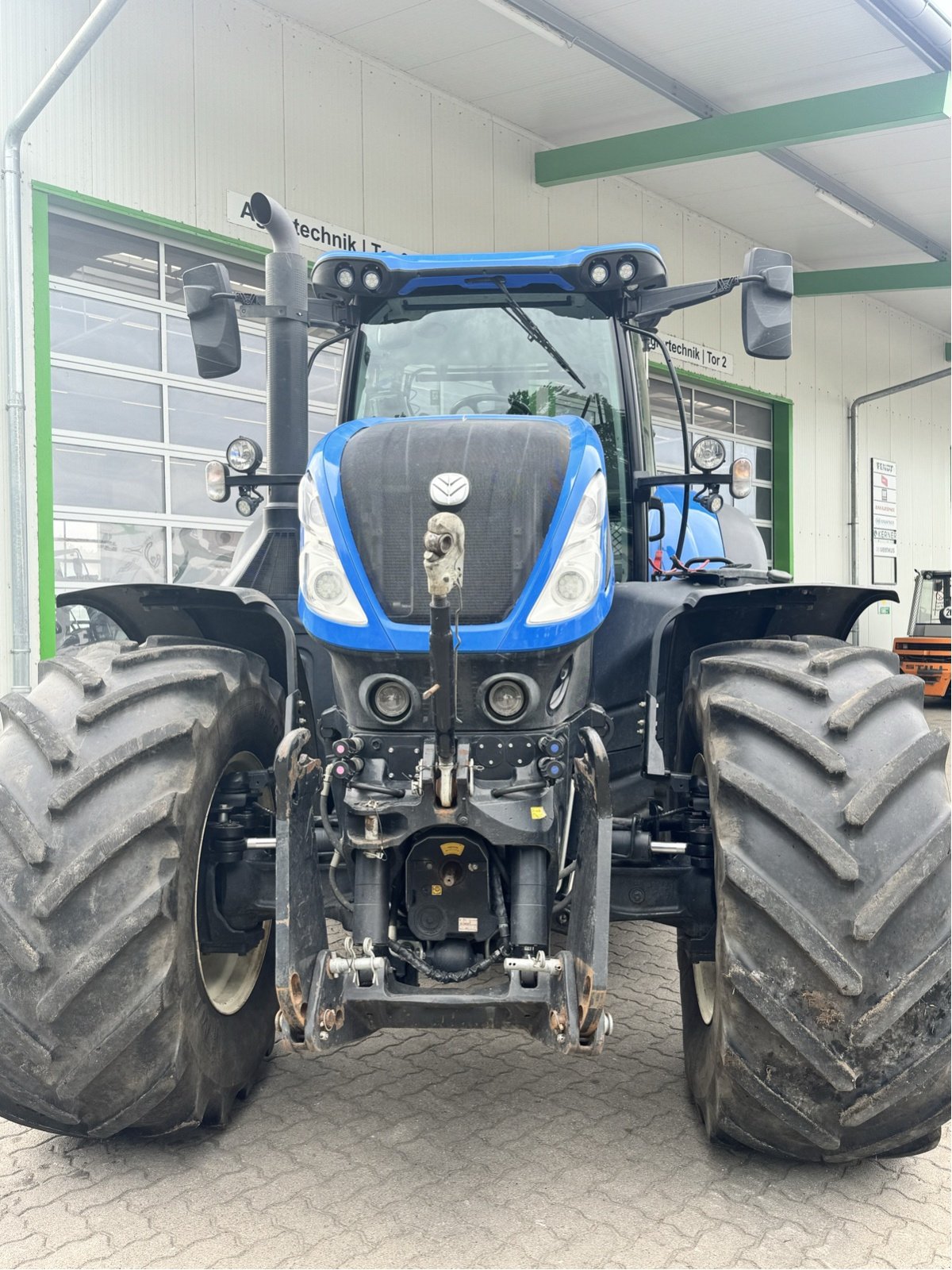 Traktor van het type New Holland T7.315, Gebrauchtmaschine in Elmenhorst-Lanken (Foto 2)