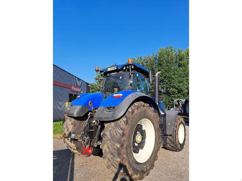 Traktor от тип New Holland T7315AC, Gebrauchtmaschine в PLUMELEC (Снимка 3)