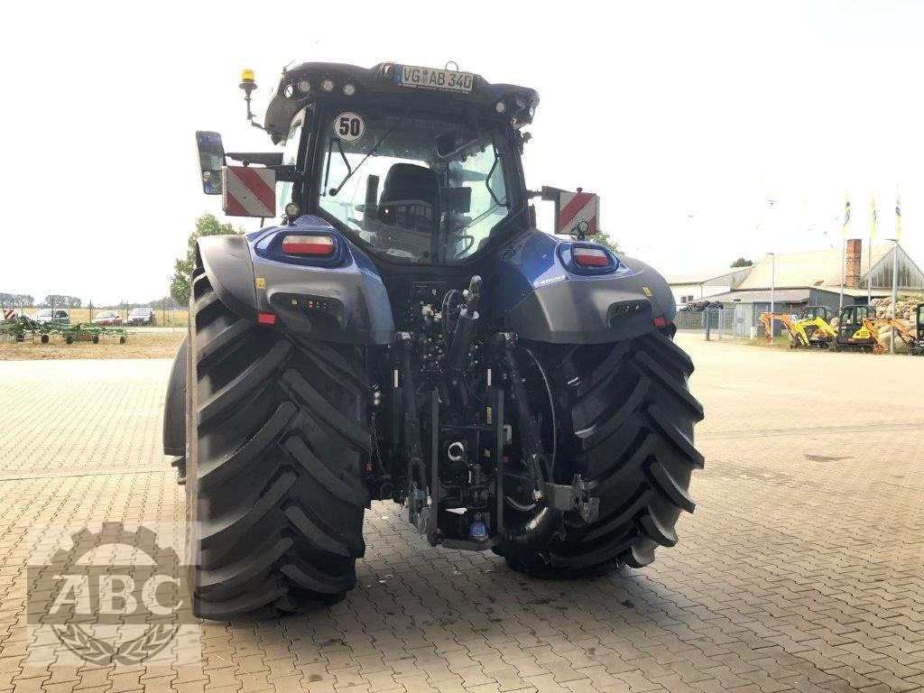 Traktor des Typs New Holland T7.340 HD AUTOCOMMAND NEW GEN, Neumaschine in Klein Bünzow (Bild 5)