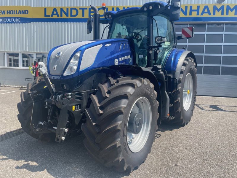 Traktor of the type New Holland T7.340 PLM (Stage V), Gebrauchtmaschine in Burgkirchen