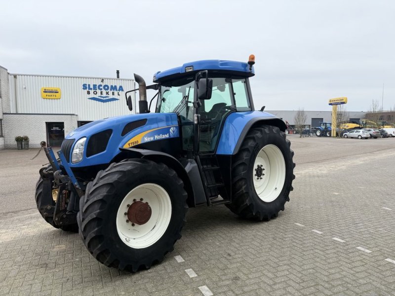 Traktor del tipo New Holland T7550 CVX, Gebrauchtmaschine en BOEKEL (Imagen 1)