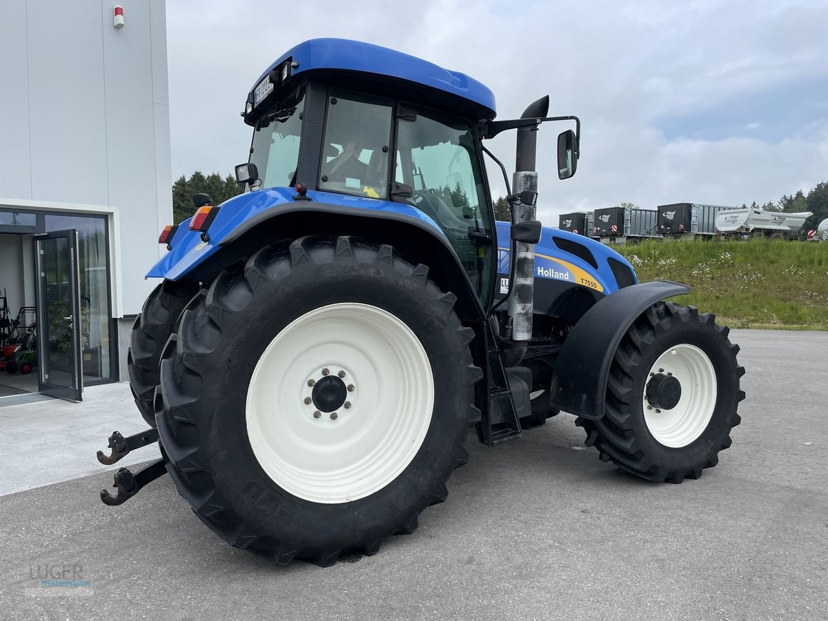 Traktor des Typs New Holland T7550, Gebrauchtmaschine in Niederkappel (Bild 4)