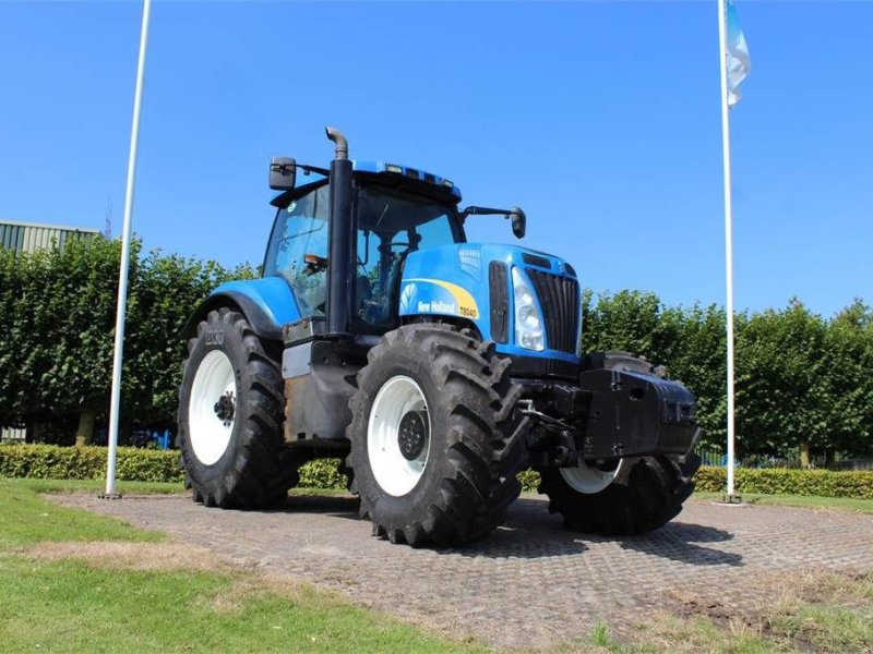 Traktor του τύπου New Holland T8040, Gebrauchtmaschine σε Bant