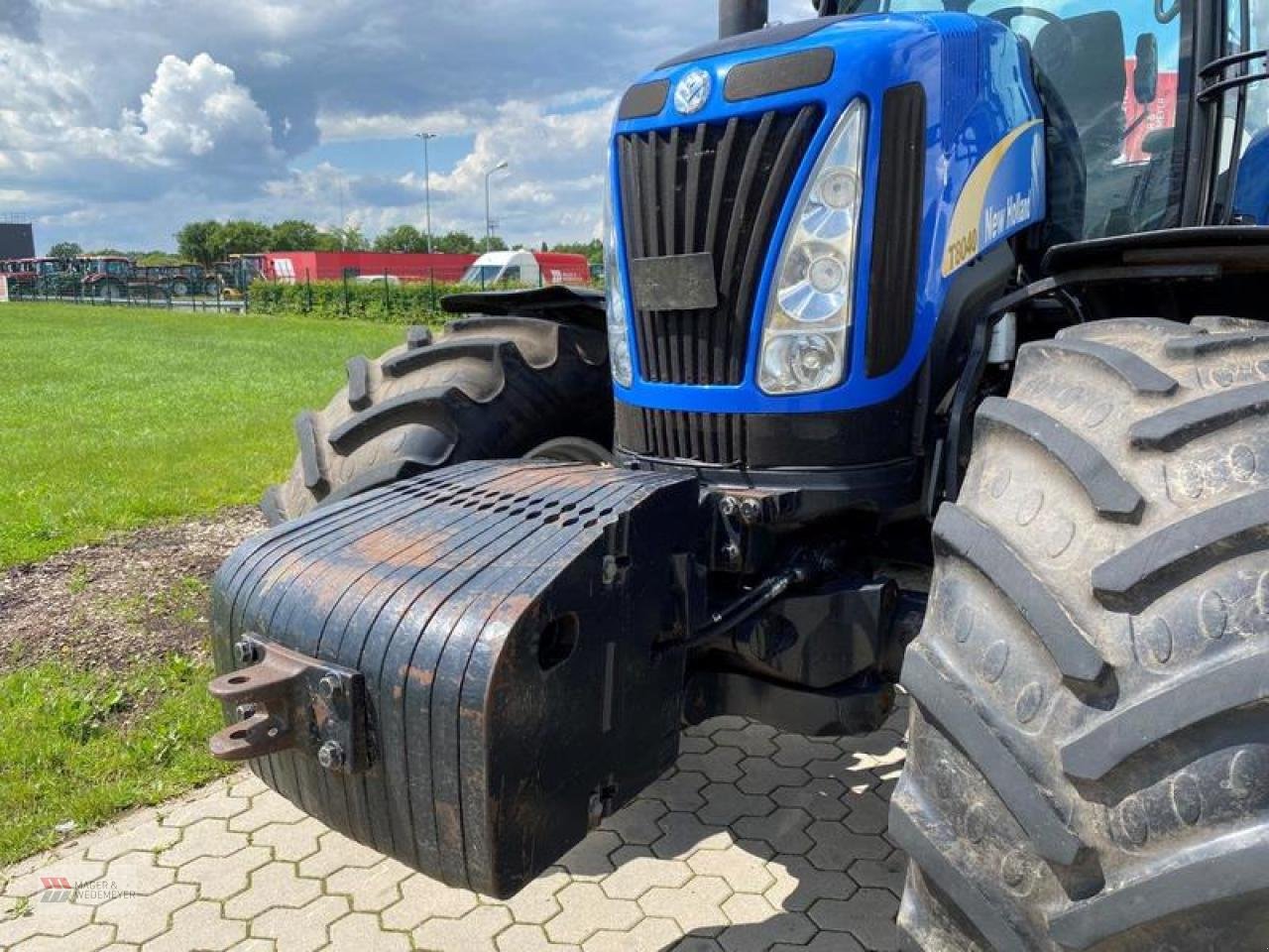 Traktor typu New Holland T8040, Gebrauchtmaschine w Oyten (Zdjęcie 2)