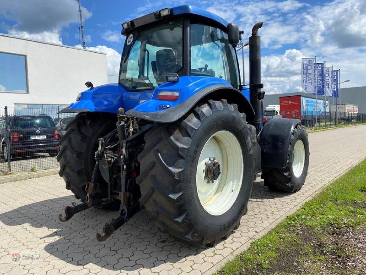 Traktor du type New Holland T8040, Gebrauchtmaschine en Oyten (Photo 4)