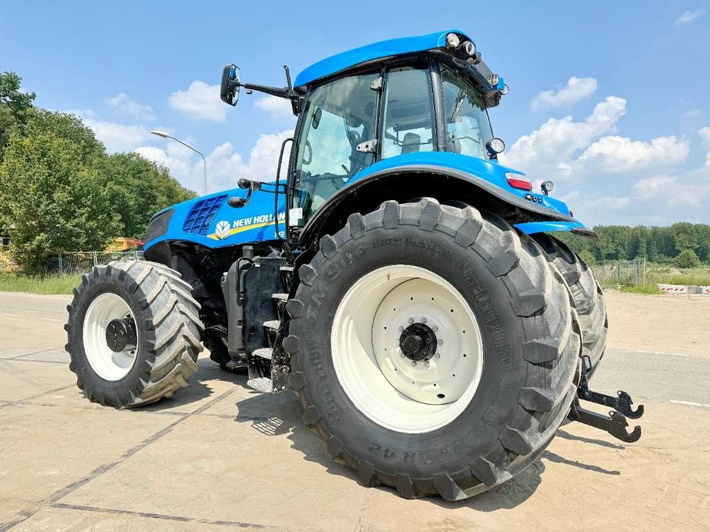 Traktor of the type New Holland T8.360 - 3580 HOURS, Gebrauchtmaschine in Veldhoven (Picture 2)