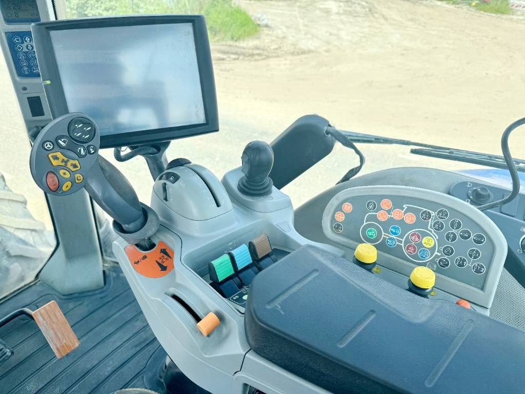 Traktor typu New Holland T8.360 4WD - 3580 HOURS, Gebrauchtmaschine w Veldhoven (Zdjęcie 10)