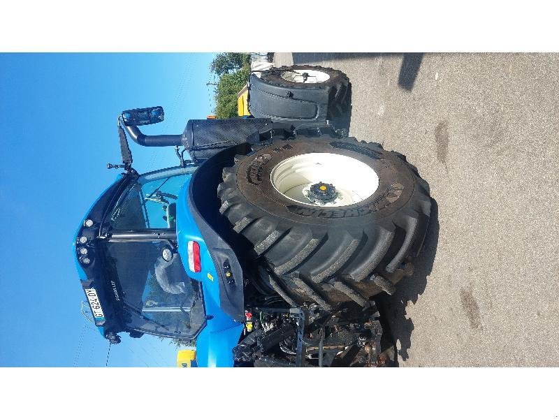 Traktor del tipo New Holland T8380AC, Gebrauchtmaschine en PONTIVY (Imagen 3)