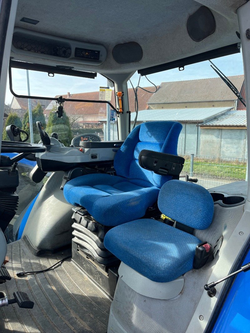 Traktor typu New Holland T8.390 UC, Gebrauchtmaschine w Ebersbach (Zdjęcie 16)