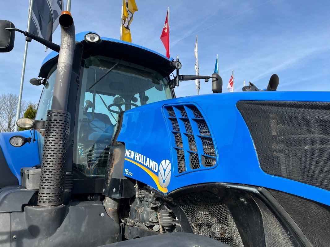 Traktor du type New Holland T8.390 UC, Gebrauchtmaschine en Ebersbach (Photo 14)