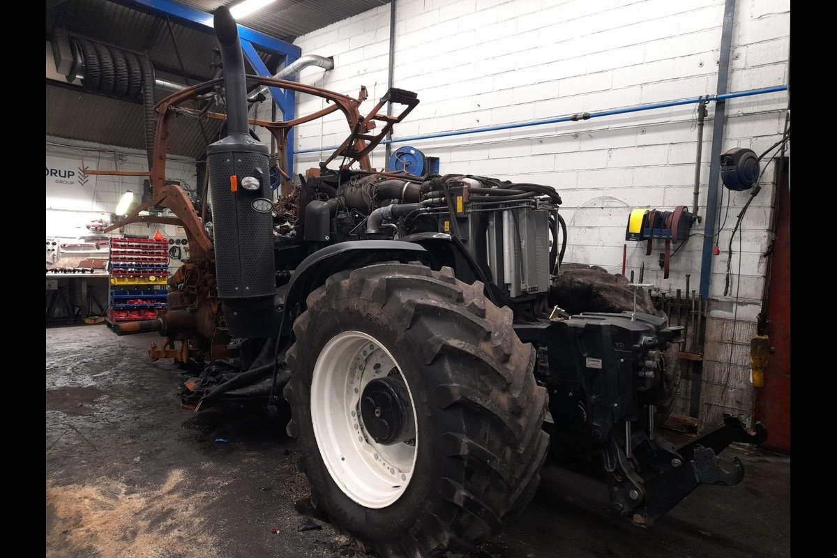 Traktor van het type New Holland T8.410, Gebrauchtmaschine in Viborg (Foto 2)