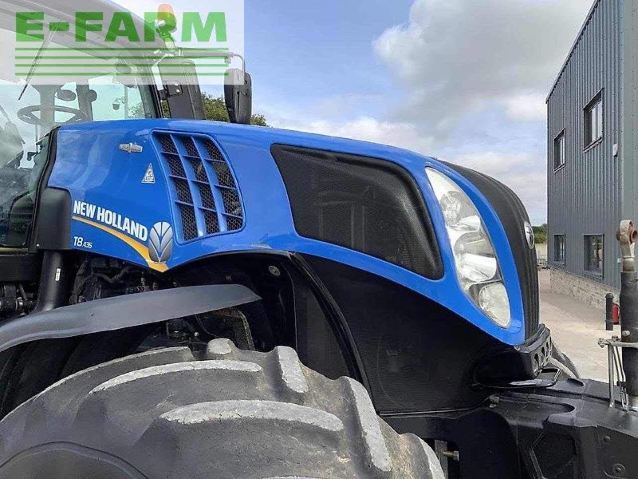 Traktor of the type New Holland t8.435 half track tractor (st20623), Gebrauchtmaschine in SHAFTESBURY (Picture 13)