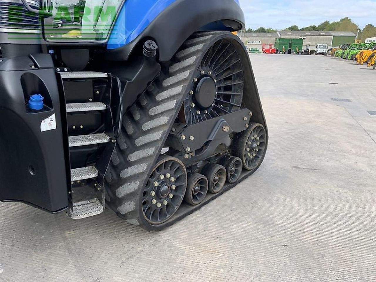 Traktor of the type New Holland t8.435 half track tractor (st20623), Gebrauchtmaschine in SHAFTESBURY (Picture 17)