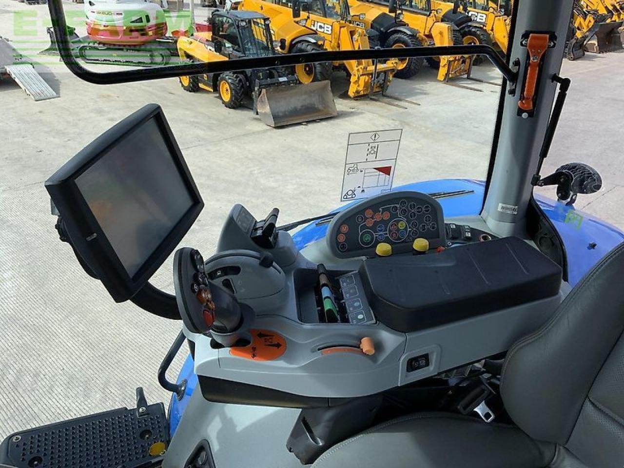 Traktor of the type New Holland t8.435 half track tractor (st20623), Gebrauchtmaschine in SHAFTESBURY (Picture 27)